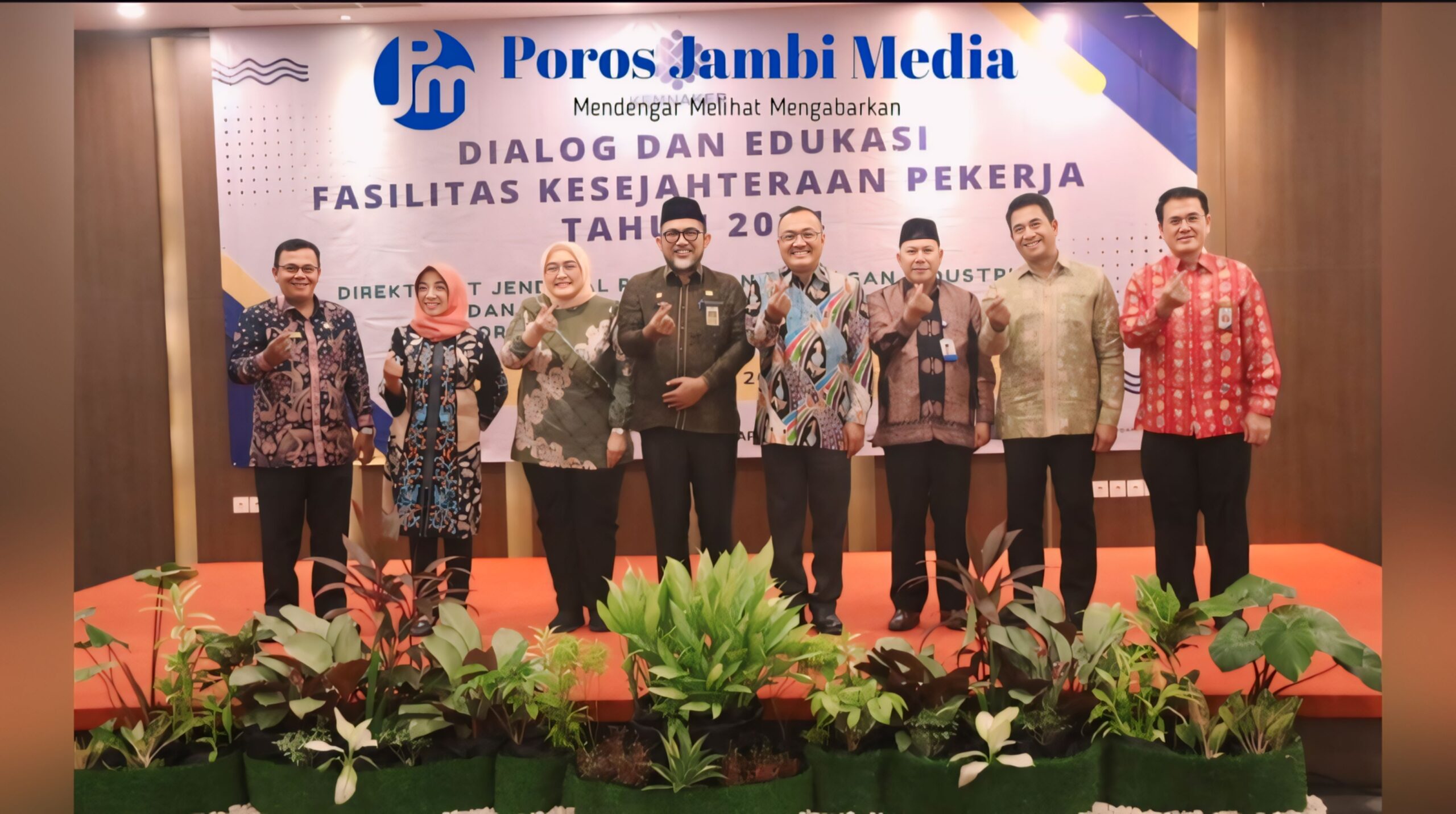 Sekda Sudirman: Program Dumisake Bantu Pekerja Tingkatkan Kesejahteraan Hidup 1714797285299