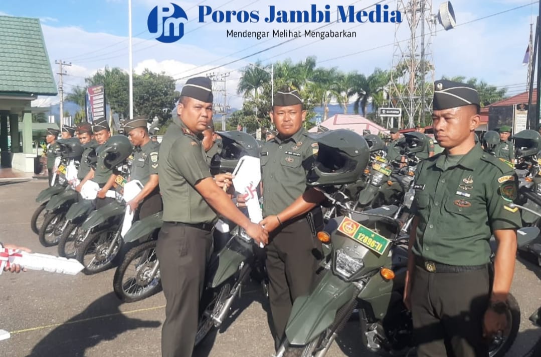 Dukung Kelancaran Tugas, Dandim 0417/Kerinci Pimpin Penyerahan 70 Unit Randis SPM kepada Para Babinsa IMG-20241211-WA0014