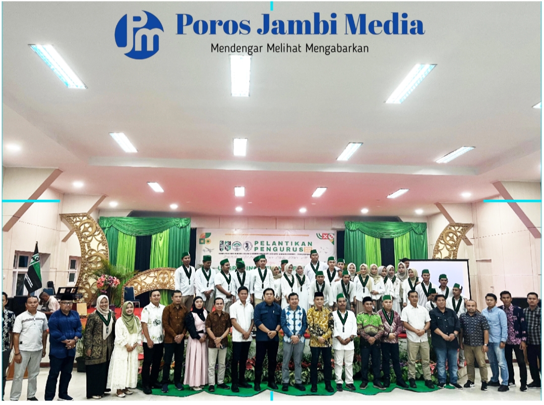 Pelantikan Pengurus Himpunan Mahasiswa Islam ( HMI ) Cabang Kerinci - Sungai Penuh Berjalan Sukses dan Khidmat Screenshot_2025-01-25-09-39-02-71_dba69a5e82e939c3ddef13f99a115ca3