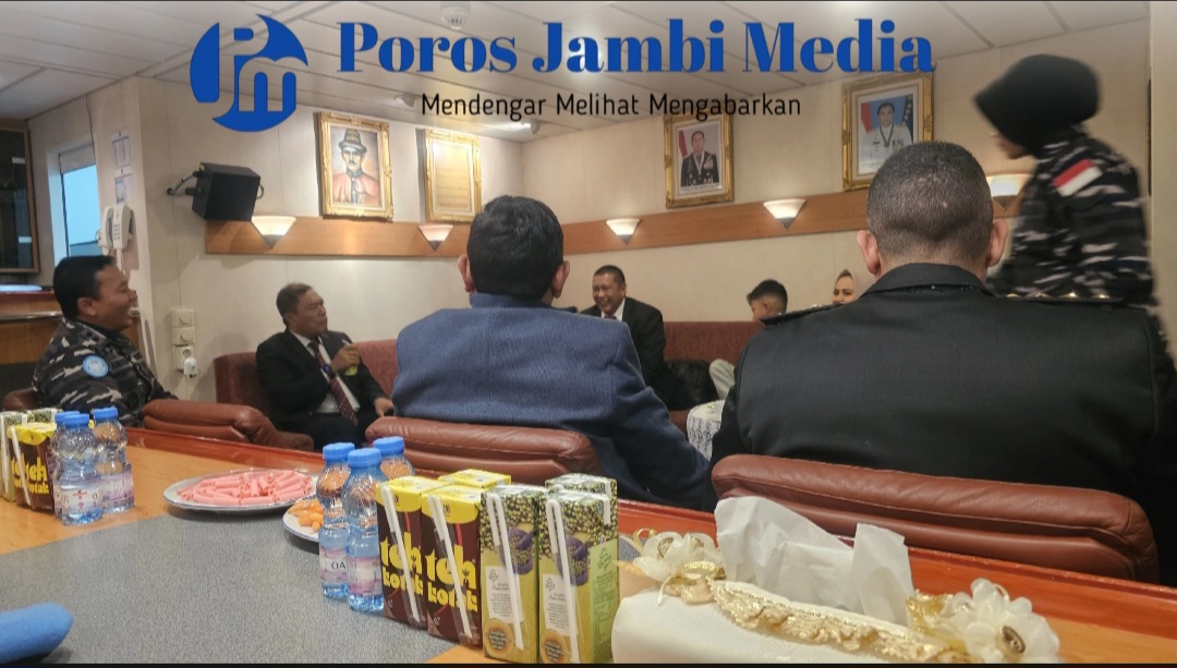 Teh Kotak, Kopi, Kripik Hingga Sari Kacang Ijo Dipromosikan di KRI Sultan Iskandar Muda-367 di Port Said, Mesir Screenshot_20250116_112059_CapCut