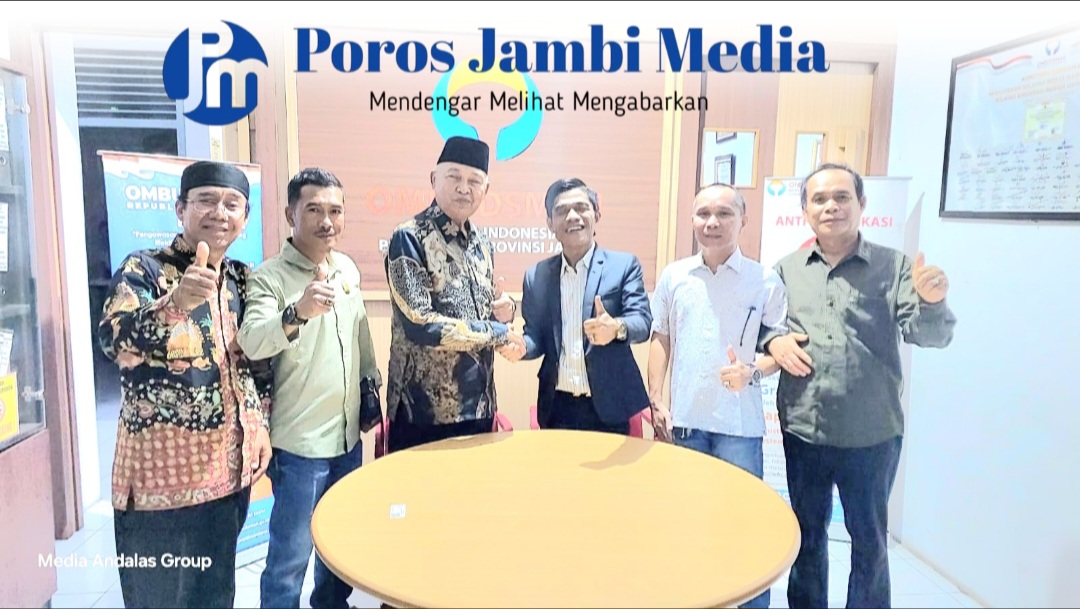 Pengurus Harian LAM Kerinci jajaki MoU menuju PKS Pelayanan Publik di Kabupaten Kerinci bersama Kaper OMBUDSMAN Provinsi Jambi. Screenshot_20250602_221655_CapCut