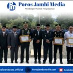 Wako Alfin Pimpin Upacara Hari Pahlawan, Serahkan Sejumlah Penghargaan dan Bantuan di Kota Sungai Penuh Screenshot_2025-11-10-13-27-38-13_dba69a5e82e939c3ddef13f99a115ca3