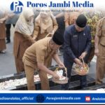 Bupati Monadi Ajak Generasi Muda Teladani Semangat Juang Pahlawan dalam Peringatan Hari Pahlawan 2025 Screenshot_2025-11-12-15-48-28-05_dba69a5e82e939c3ddef13f99a115ca3