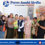Sekda Alpian Serahkan Bantuan Kemanusiaan Ke Pesisir Selatan, Kota Padang dan Kab. Agam Screenshot_2025-12-17-07-25-39-61_dba69a5e82e939c3ddef13f99a115ca3
