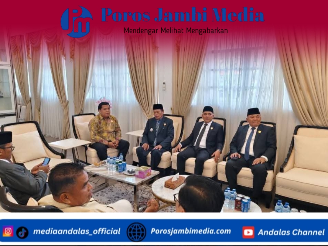 Wawako Azhar Hamzah Hadiri HUT Kabupaten Solok Selatan ke-22 Screenshot_2026-01-08-09-26-27-83_dba69a5e82e939c3ddef13f99a115ca3