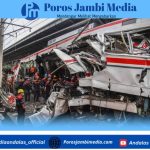 Berikut daftar identitas korban yang telah teridentifikasi: Kecelakaan KA di Bekasi Screenshot_2026-04-28-18-12-40-72_dba69a5e82e939c3ddef13f99a115ca3