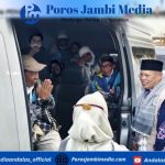 Wawako Azhar Hamzah Sambut 128 Jamaah Haji Kloter 23 Asal Sungai Penuh Screenshot_2026-06-27-14-11-03-53_dba69a5e82e939c3ddef13f99a115ca3