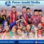 Bupati Monadi dampingi Gubernur Alharis Hadiri Kenduri Sko Lima Desa Tanjung Pauh Mudik, Perkuat Pelestarian Adat Kerinci AA